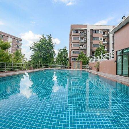 The Route Sriracha Hotel And Residence Ban Laem Chabang Exterior photo