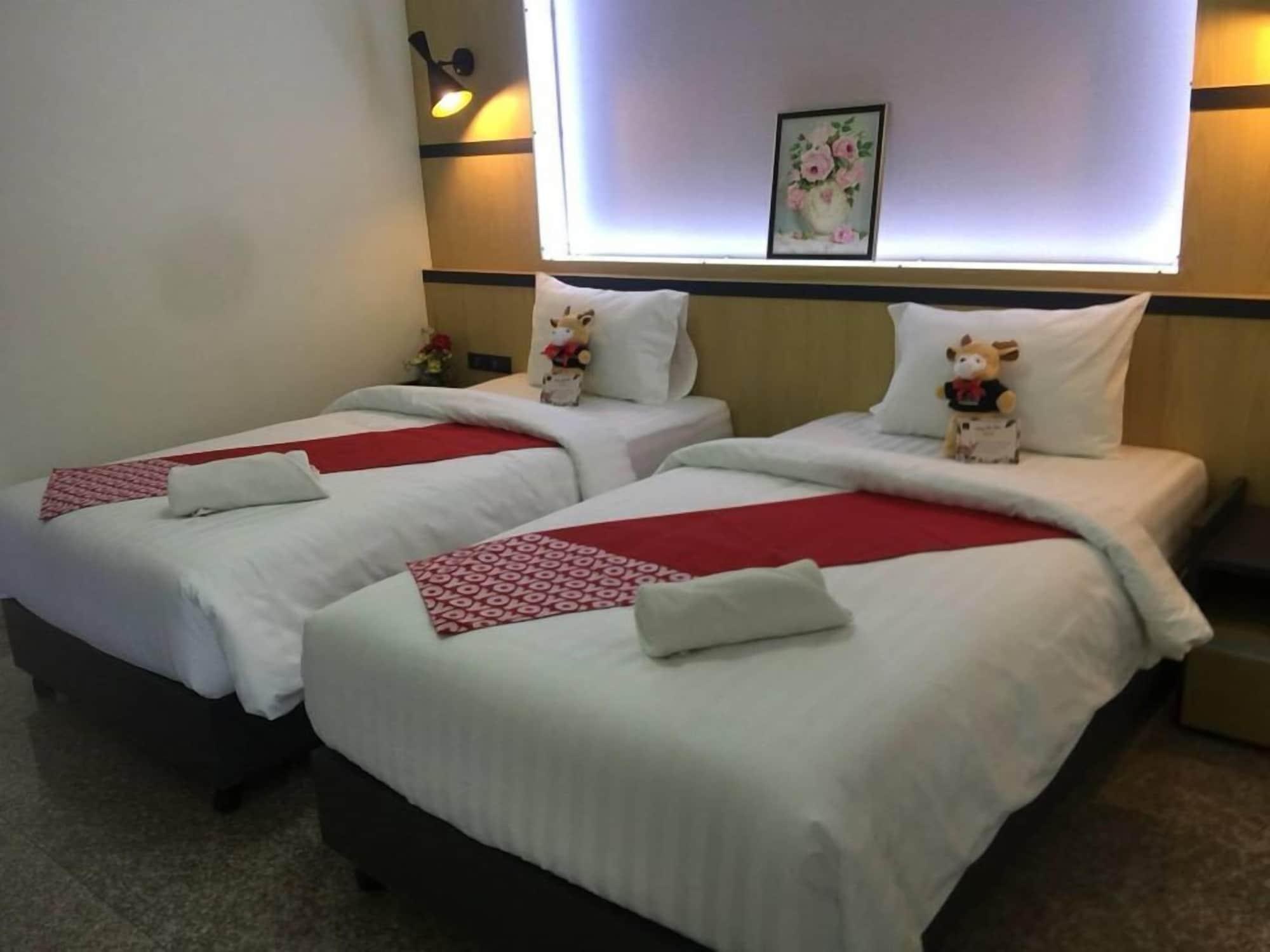 The Route Sriracha Hotel And Residence Ban Laem Chabang Exterior photo