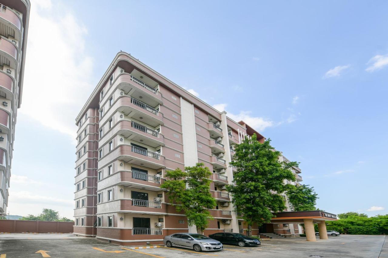 The Route Sriracha Hotel And Residence Ban Laem Chabang Exterior photo